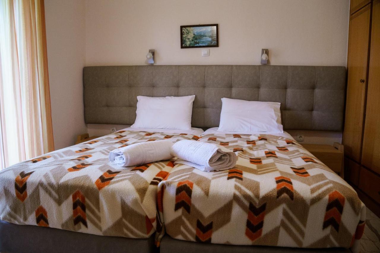 Zotos Rooms Parga Extérieur photo