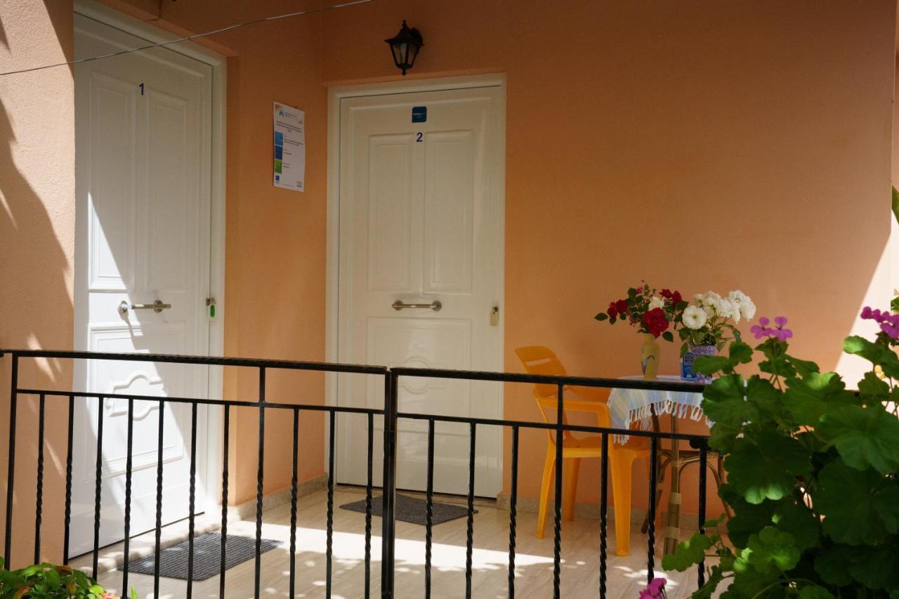 Zotos Rooms Parga Extérieur photo
